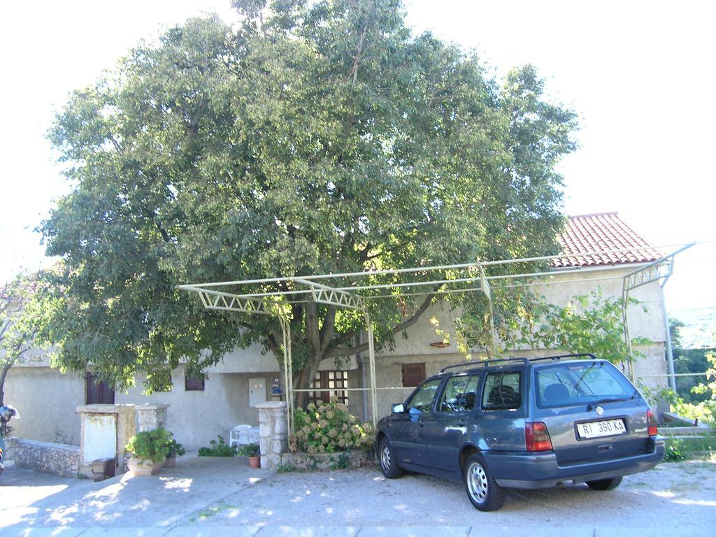 Apartments Dagmar Крк Экстерьер фото
